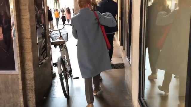 Как одеваются в Италии .. что модно? Что в тренде смотреть онлайн