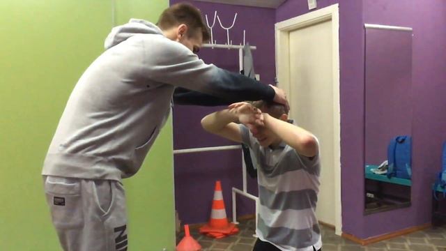 Музыкальный лось школьнику ЧАСТЬ 2!! Автор наказан. смотреть онлайн