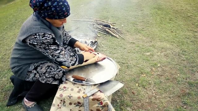 Sacda Tərəvəzli Sazan Balığı, Country Life Vlog, Outdoor Cooking