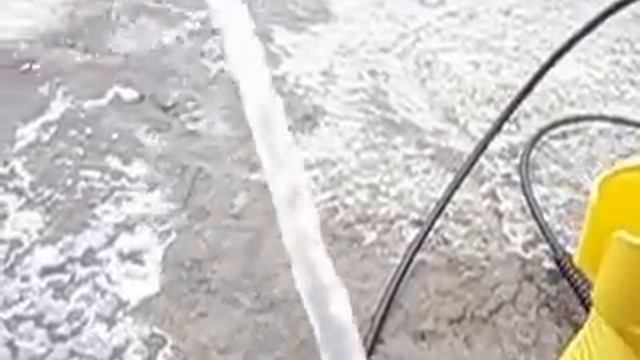 Работа мойки Karcher K 2 c дополнительной помпой смотреть онлайн