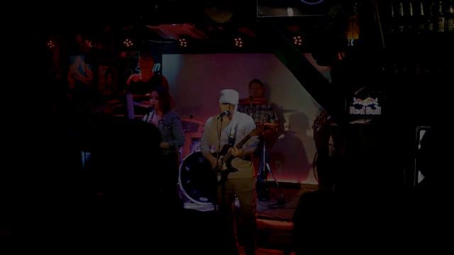 Blue Mahoe     - Białystok Dla Syrii 2018 Sześcian 3 11 2018