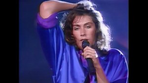Laura Branigan - Heart - Solid Gold (1985)