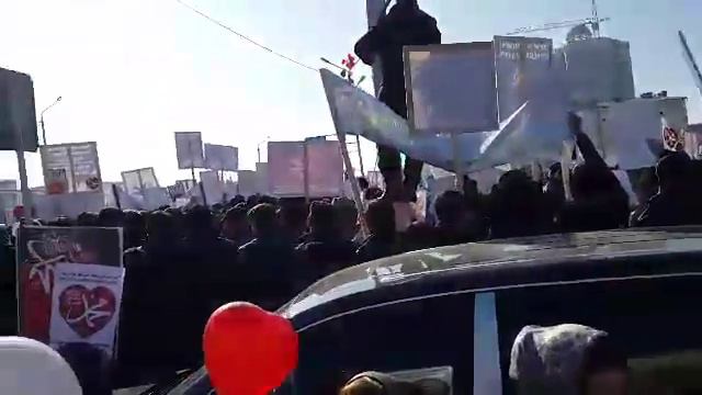 Нас обьеденяет ИМАН, ИСЛАМ, И ВСЕВЫШНИЙ АЛЛАХ!!! смотреть онлайн