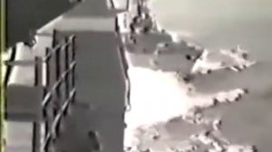 корабль делает навал на Йорктаун США в Чёрном море