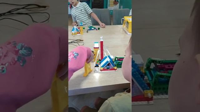 Робототехника младшая группа 5 ноября 2023 видео 2 смотреть онлайн