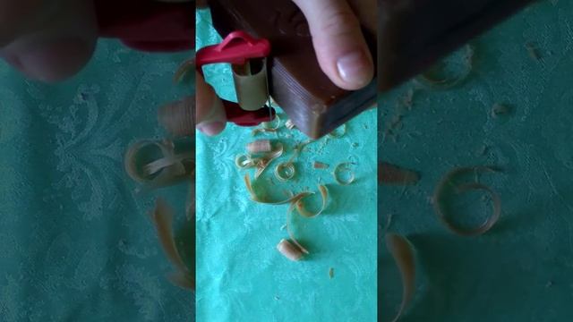 ASMR/АСМР  Режу дегтярное мыло от Невской Косметики.Красивая стружка. Шелест. Релакс.