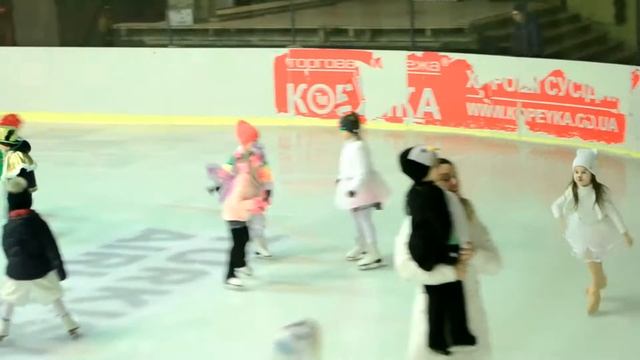 Новый Год. Дворец спорта 2018 смотреть онлайн