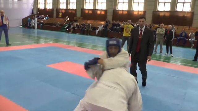 Чемпіонат збройних сил України з рукопашного бою 15 17 06 2015 повна версія смотреть онлайн