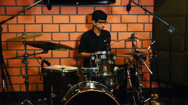 The Lesson - Victor Wooten | Drum cover by Joshua Pramodh смотреть онлайн