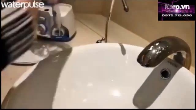 Máy Tăm Nước Gia Đình Kpro-Water Pulse V300 смотреть онлайн