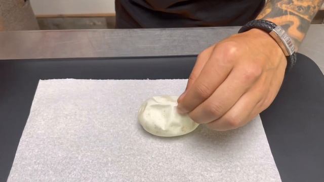 Ball Python Egg Cutting смотреть онлайн