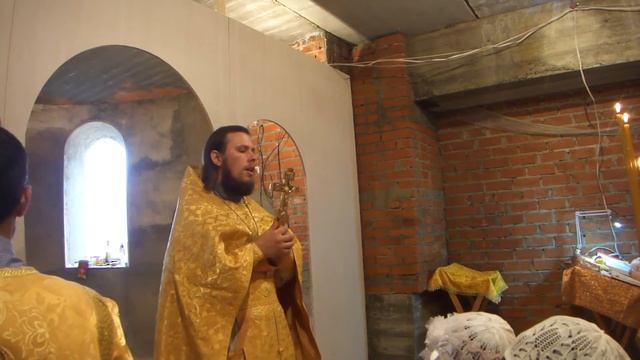 Первая служба в строящемся храме Иоанна Воина (Челябинск) смотреть онлайн