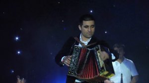 29 Марат Акаев - «Попурри на гармошке»