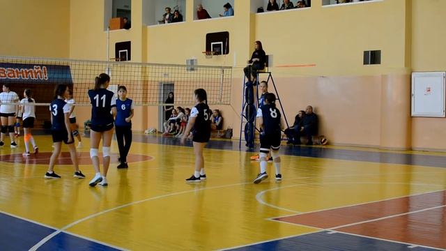 Турнир по волейболу среди девочек 2011-12 г рождения Короча Курск Старый Оскол Белгород. смотреть онлайн