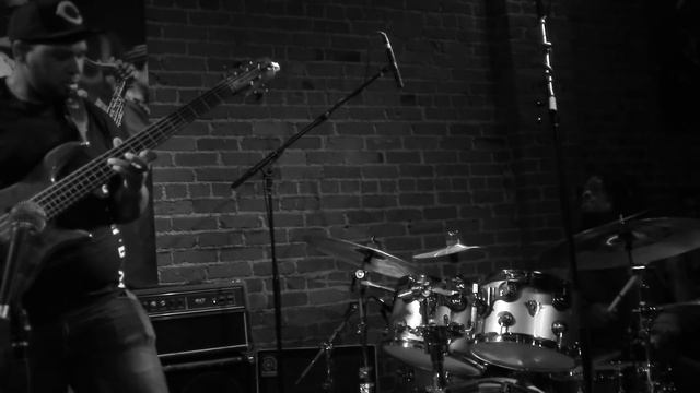 2016 SubZero Fest: Thomas Pridgen Live At Cafe Stritch (Part 3) смотреть онлайн