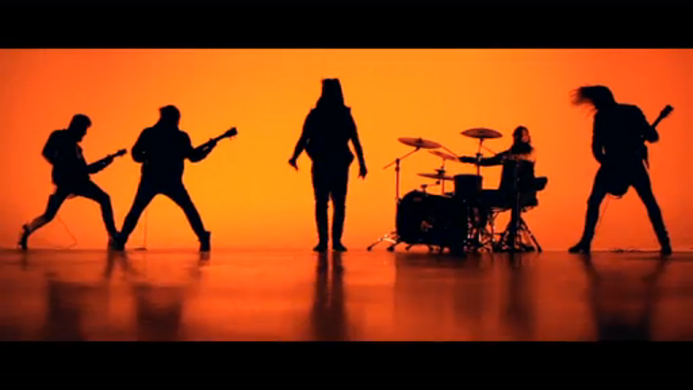 Forever Never - Never Giving Up смотреть онлайн