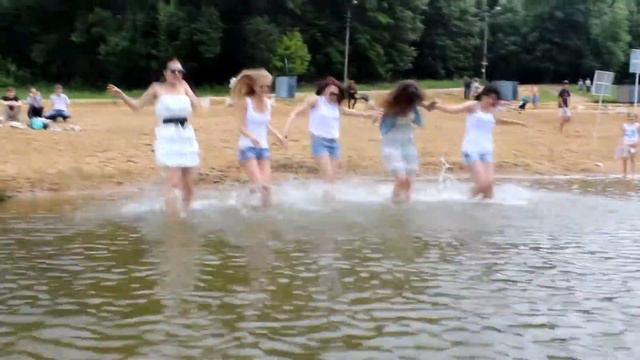 Выпускной смотреть онлайн