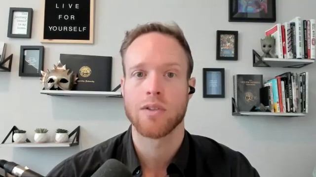 How to Be an Empowered Health Coach and Entrepreneur with Dr. Benjamin Ritter смотреть онлайн