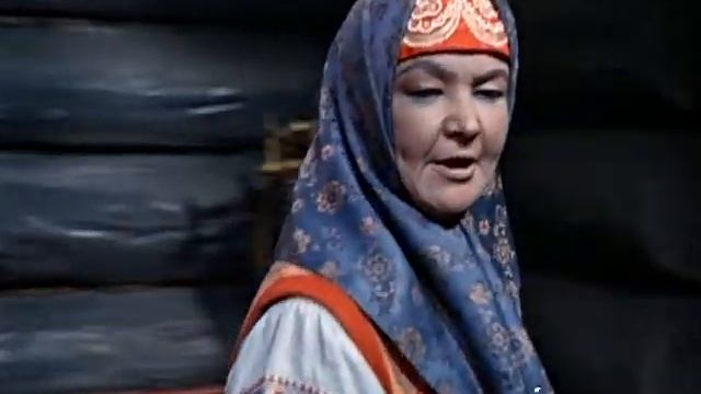 У нашей дуры ни лица, ни фигуры! Вся в папеньку! смотреть онлайн