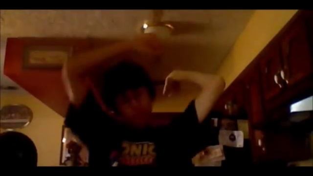 Tails Throws A Party!? смотреть онлайн