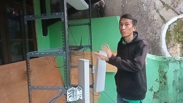 UHF RFID LONGRANGE 4 Antenna SERIAL, TCP (LAN/WIFI) - Warehouse Management System смотреть онлайн