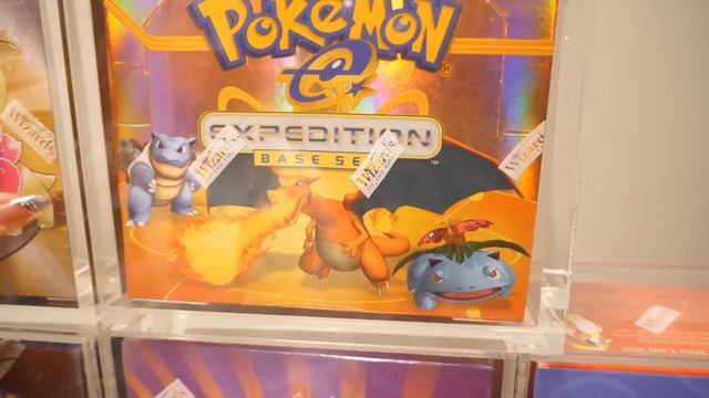 I Bought a $200,000 Pokemon Collection! смотреть онлайн