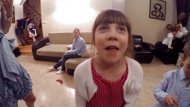 Вот что дети желают в День Рождения))) Дети. Праздник. Шоколад. смотреть онлайн