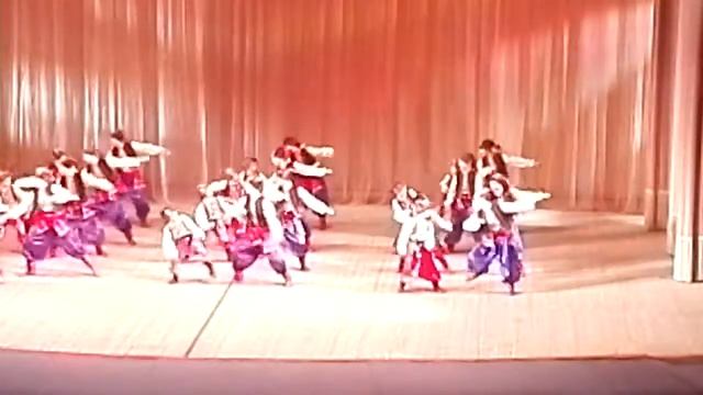 Тулупов Пашка танцы 15 - 16год(21) смотреть онлайн