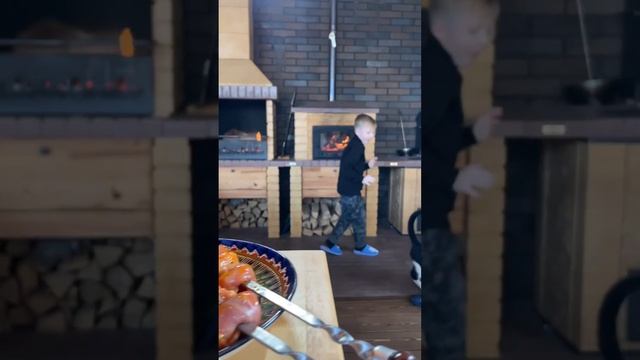 Барбекю печь под ваши беседки #барбекю #барбекюкомплекс #гриль #дача #загородныйдом #barbecue #gril смотреть онлайн