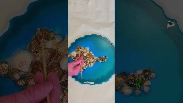 Картина из эпоксидной смолы. Выполнена из ракушек Черного и Азовского морей. смотреть онлайн