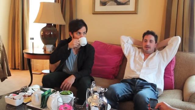 ENTREVISTA CON GAEL GARCIA BERNAL Y PABLO LARRAIN POR LA PELICULA 