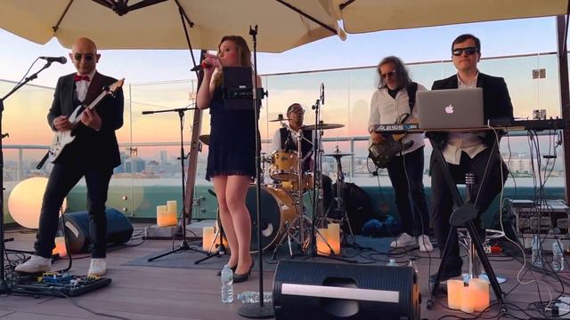 Turn Your Love Around – группа JAZZ REFLECTION – 05.06.22 – Novotel Moscow Centre смотреть онлайн