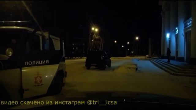 ПОЛИЦЕЙСКИЙ БЕСПРЕДЕЛ ДАВАЙТЕ РАСПРОСТРАНИМ ЭТО ВИДЕО НЕ ОСТАВИМ ВСЕ ТАК КАК ЕСТЬ (2021) смотреть онлайн