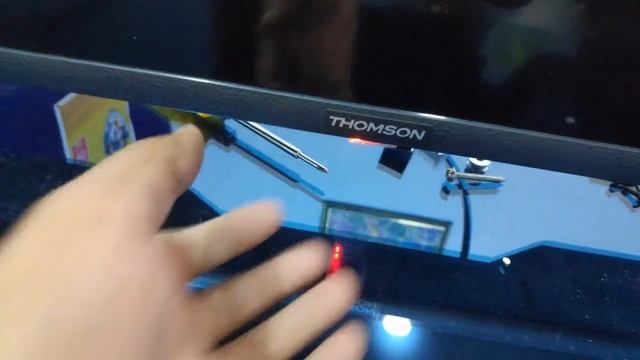 Thomson 9A 32 inch android smart tv ! Thomson tv unboxing and review ! best 32 inch led tv in 7999/ смотреть онлайн