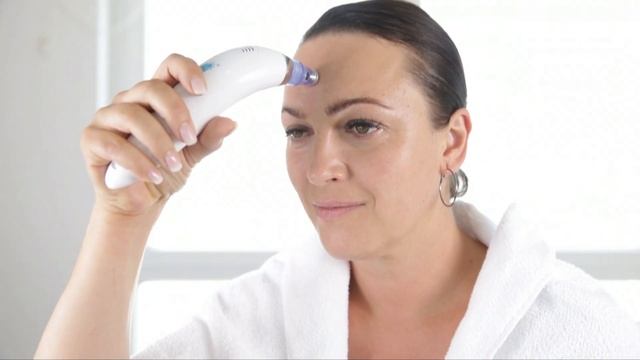 Вакуумный очиститель пор лица Derma Suction. смотреть онлайн