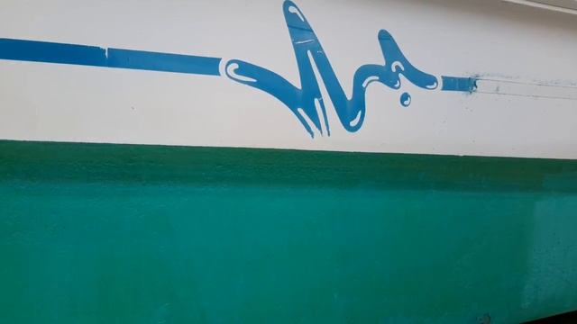 Removing vinyl striping from your boat hull смотреть онлайн