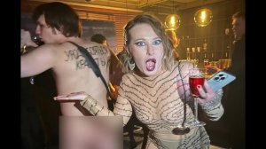 Просто ржач! Голая вечеринка блогерши Анастасии Ивлеевой...