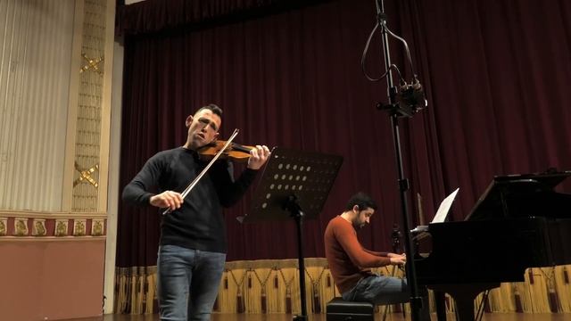 Sibelius Mazurka Op 81. Violin y Piano. смотреть онлайн
