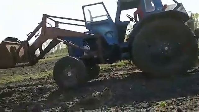 МТЗ-82 ВСПАШКА ОГОРОДА ФРЕЗОЙ КВФ 2.8 смотреть онлайн