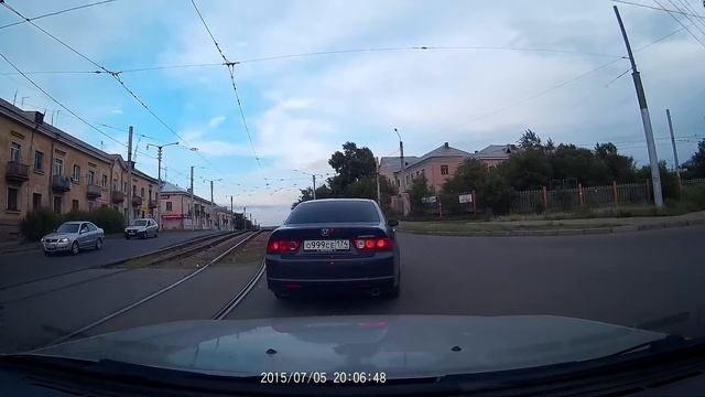 МАГНИТОГОРСК-ДКС-HONDA ACCORD О999СУ174RUS-ОНИ КАК ВАМПИРЫ! смотреть онлайн