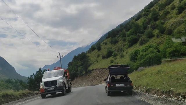 Северная Осетия.Несётся как угорелый... смотреть онлайн