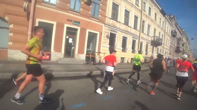 ПОЛУМАРАФОН В ПЕТЕРБУРГЕ 6 АВГУСТА 2023 ГОДА смотреть онлайн