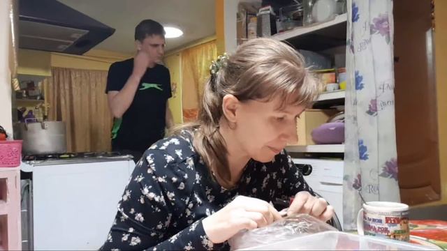 Не знаем что делать, как поступить смотреть онлайн
