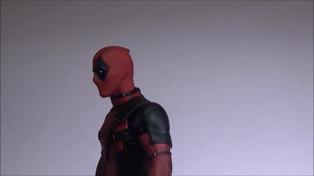 Hot Toys Deadpool MMS 347  *Review*