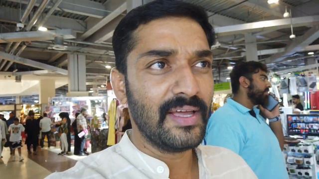 Dubai Dragon Mart ഒരു ദിവസം പോരാ കണ്ട് തീരാൻ смотреть онлайн