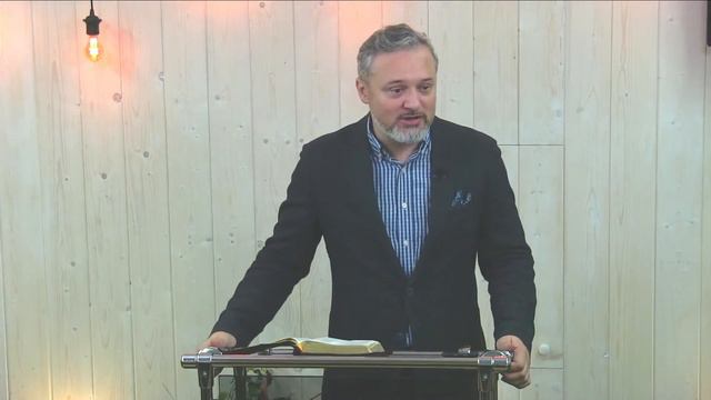 17.10.21. "Христос как Бог и как человек". Владимир Цыс смотреть онлайн