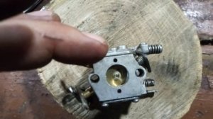 Штиль мс180 высокие обороты холостого хода.mp4