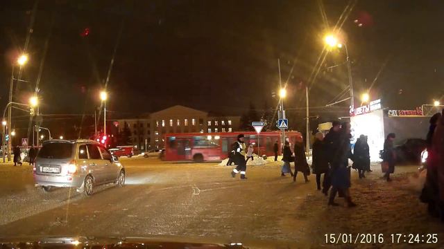 Вдруг от куда не возьмись появилась СПРАВЕДЛИВОСТЬ в погонах! смотреть онлайн