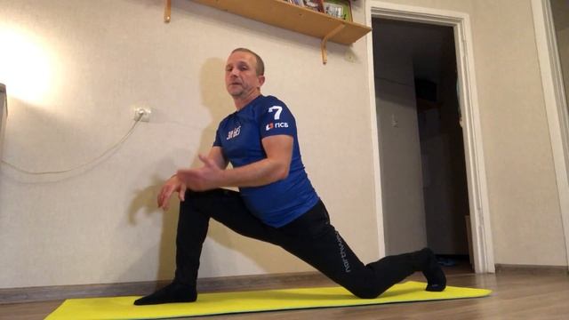 Хроническая боль в пояснице. Упражнения на гибкость - зачем и как выполнять? смотреть онлайн