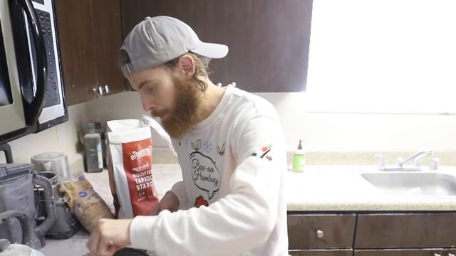 Google Translate Makes BOBA! смотреть онлайн